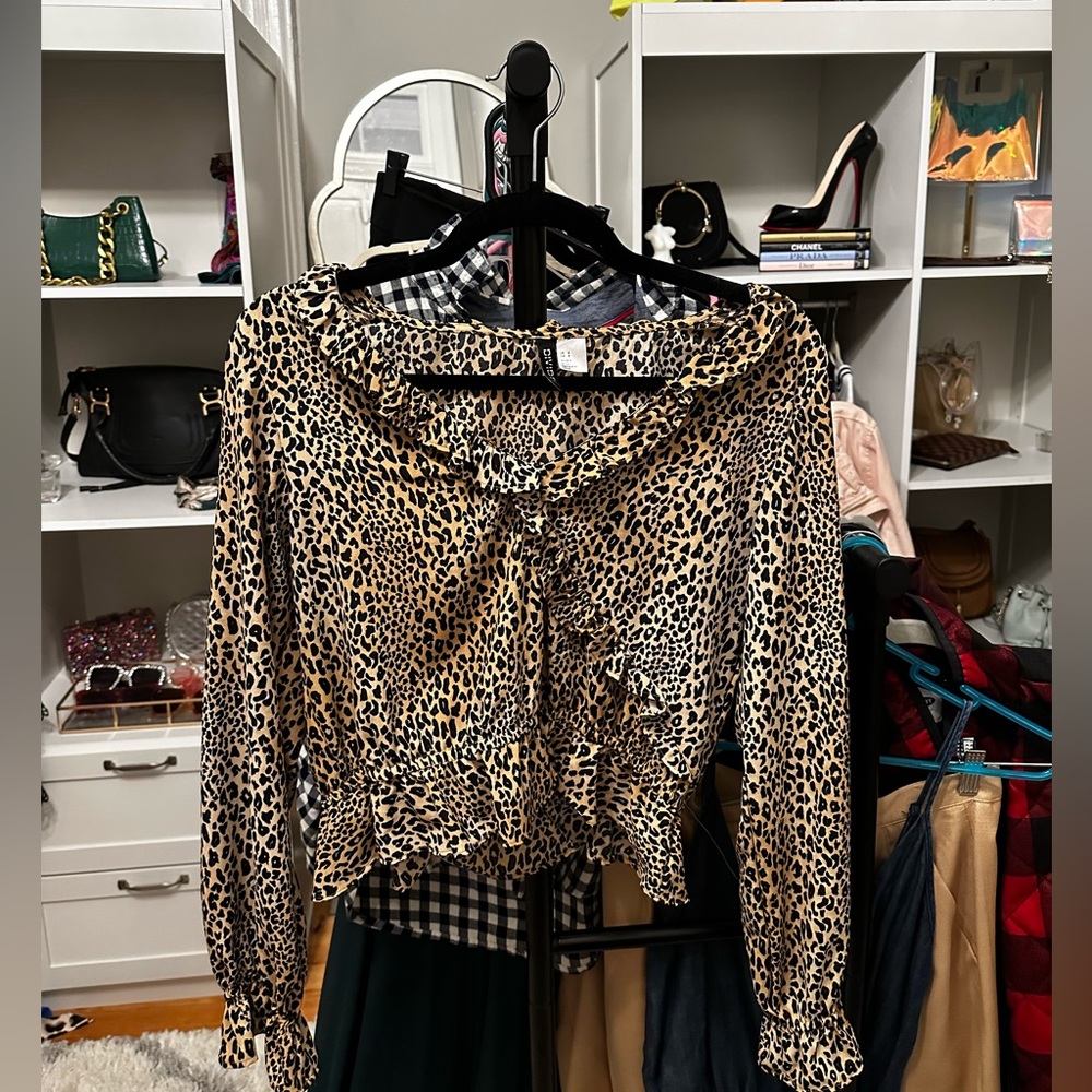 Leopard long sleeve top
